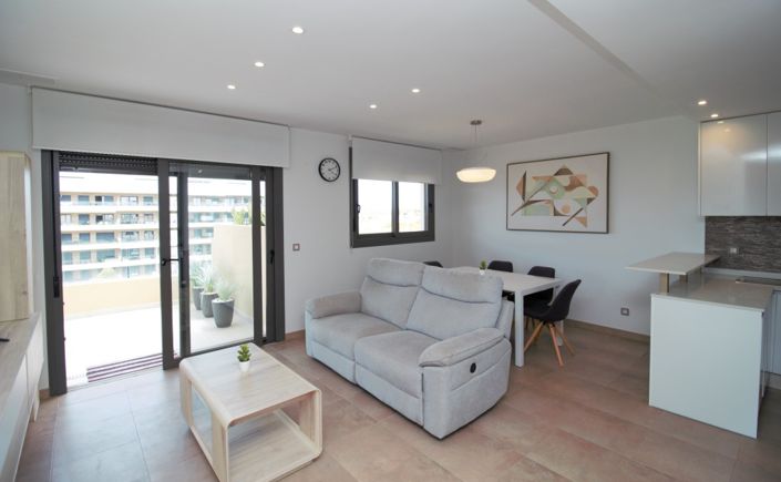 Image No.2-2 Bed Property for sale