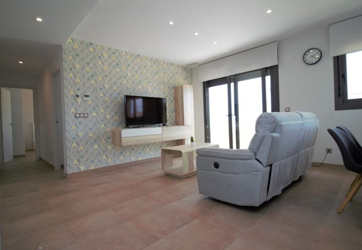 Image No.5-2 Bed Property for sale