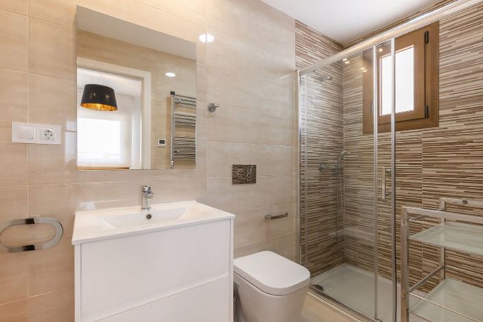 Image No.12-3 Bed Apartment for sale