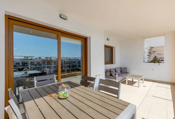 Image No.19-3 Bed Apartment for sale