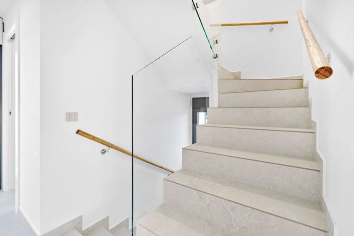 Image No.25-3 Bed Villa for sale