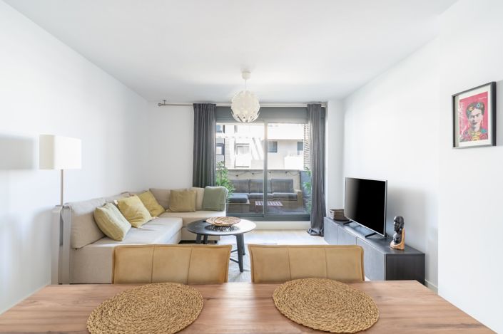 Image No.1-2 Bed Apartment for sale