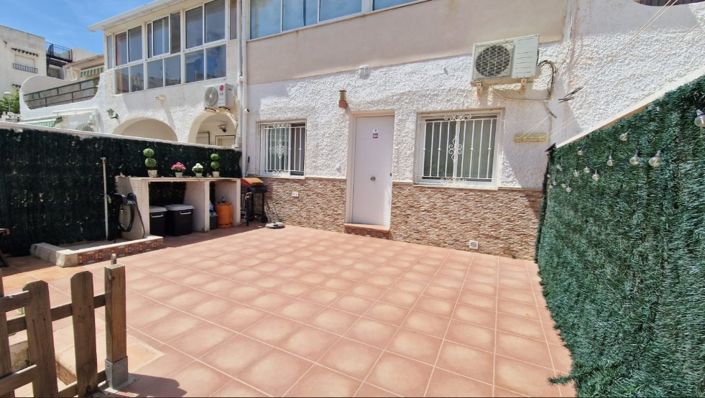 Image No.1-3 Bed Property for sale
