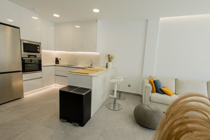 Image No.10-3 Bed Villa for sale