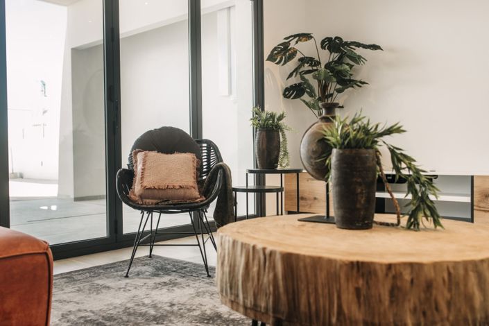 Image No.16-4 Bed Property for sale