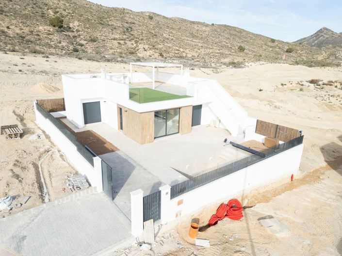 Image No.1-3 Bed Villa for sale