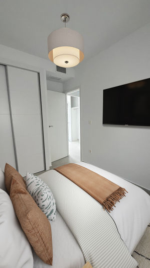 Image No.14-2 Bed Townhouse for sale