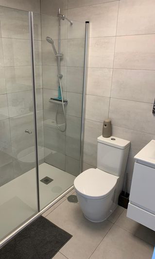 Image No.12-2 Bed Property for sale