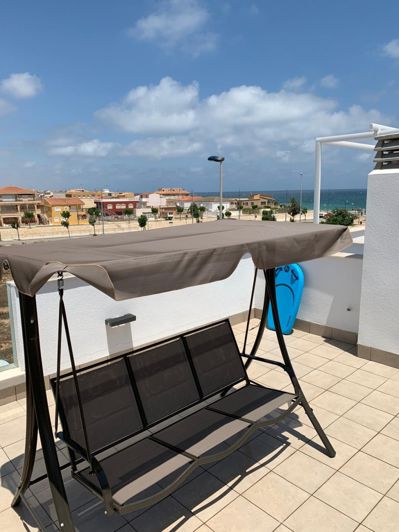 Image No.17-2 Bed Property for sale