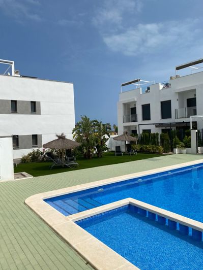 Image No.19-2 Bed Property for sale