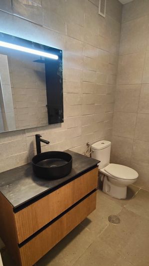 Image No.3-3 Bed Property for sale