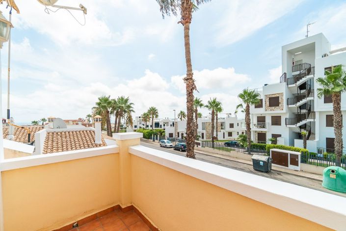 Image No.32-3 Bed Villa for sale