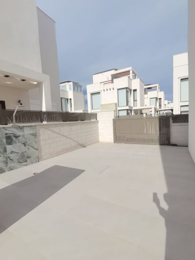 Image No.37-3 Bed Villa for sale