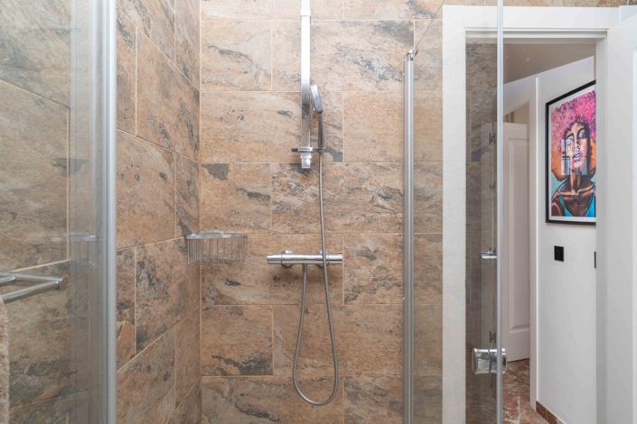 Image No.30-3 Bed Villa for sale