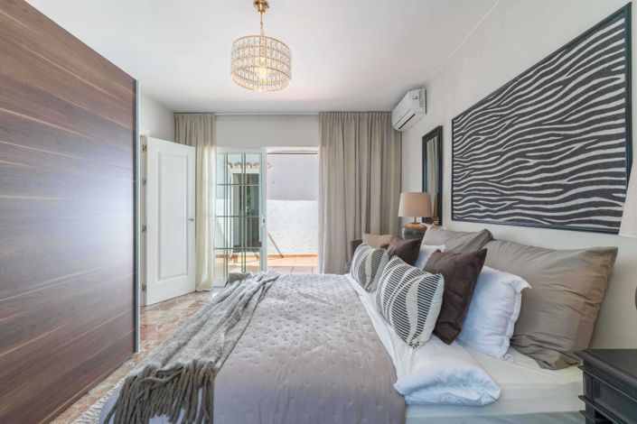 Image No.35-3 Bed Villa for sale