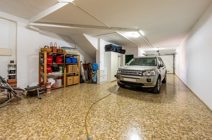 Image No.12-3 Bed Townhouse for sale