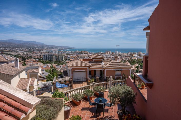 Image No.3-3 Bed Townhouse for sale