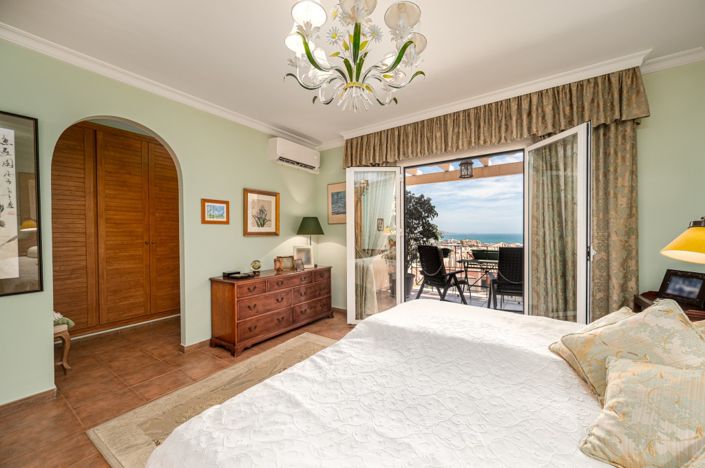 Image No.5-3 Bed Townhouse for sale