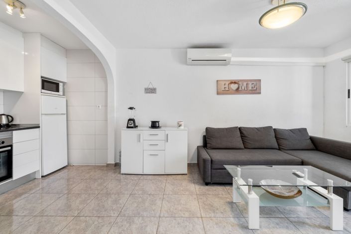 Image No.3-2 Bed Townhouse for sale