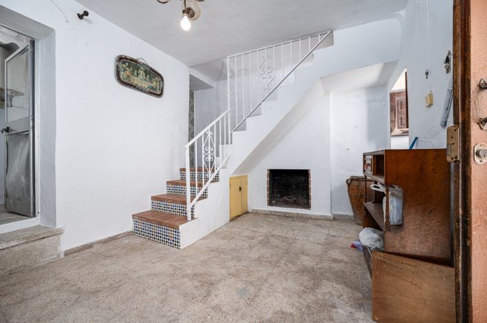 Image No.17-3 Bed Townhouse for sale