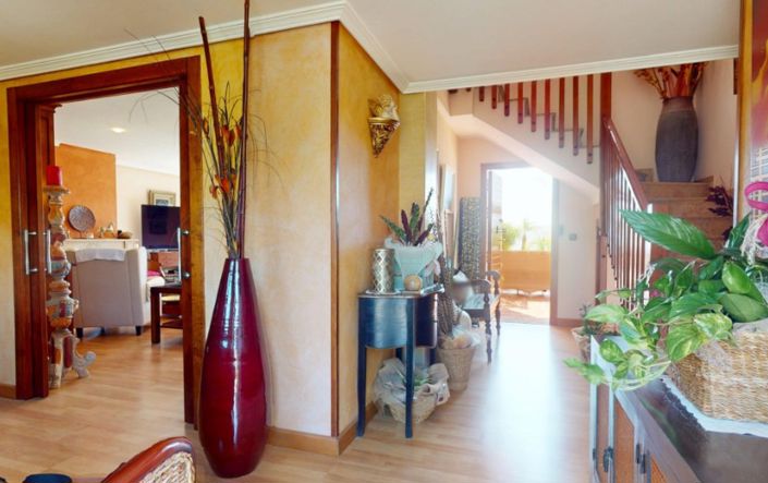 Image No.11-5 Bed Villa for sale