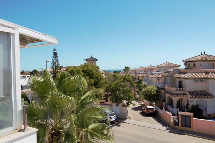 Image No.28-3 Bed Villa for sale