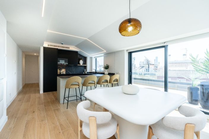 Image No.4-3 Bed Property for sale