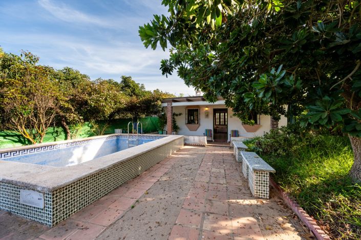 Image No.5-Villa for sale