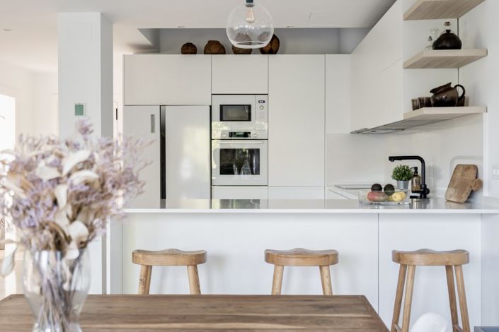 Image No.12-4 Bed Townhouse for sale