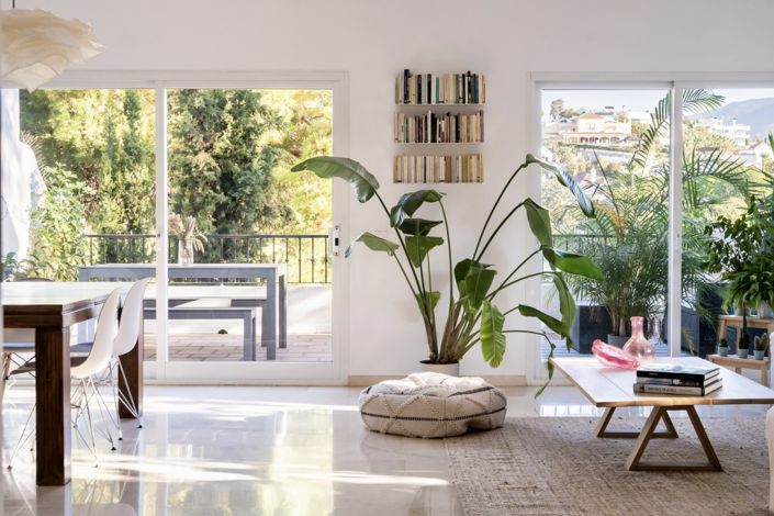 Image No.4-4 Bed Townhouse for sale