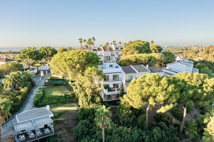 Image No.48-4 Bed Townhouse for sale