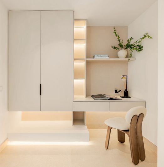 Image No.37-3 Bed Property for sale