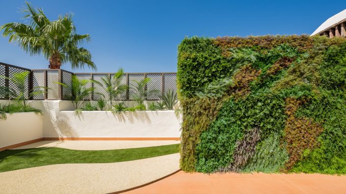 Image No.9-3 Bed Property for sale