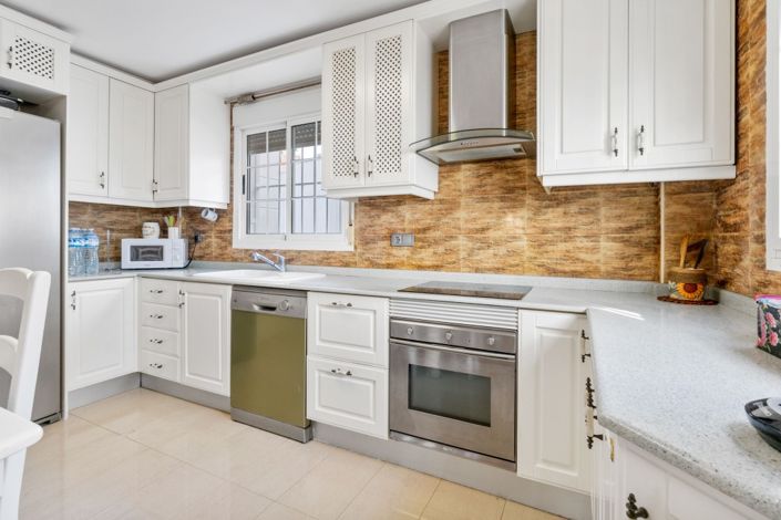 Image No.13-5 Bed Villa for sale