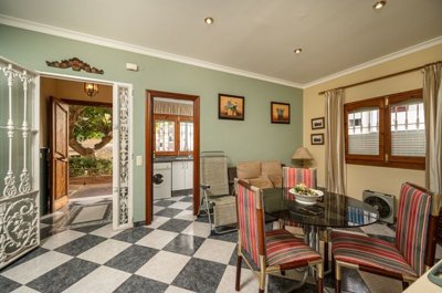 2 Bed Property for sale