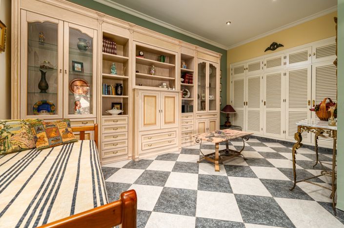 Image No.5-2 Bed Property for sale