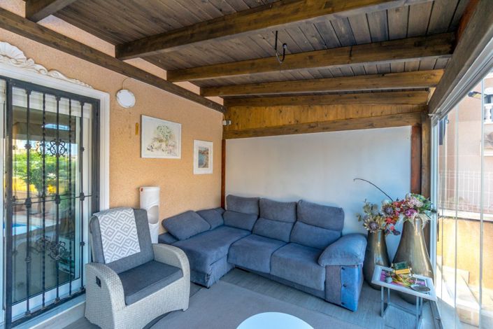 Image No.10-3 Bed Villa for sale