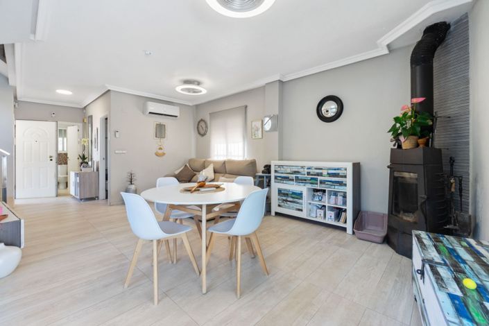 Image No.13-3 Bed Villa for sale