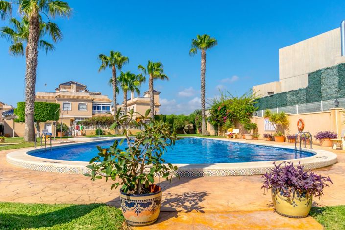 Image No.30-3 Bed Villa for sale