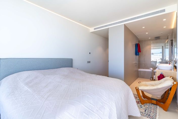 Image No.16-2 Bed Apartment for sale