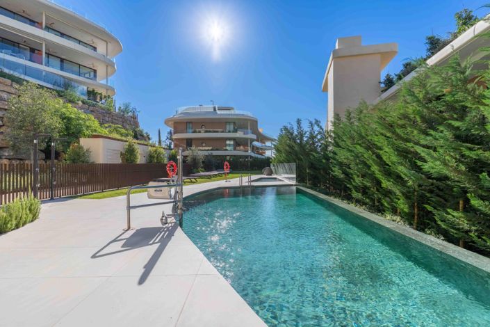 Image No.24-2 Bed Apartment for sale