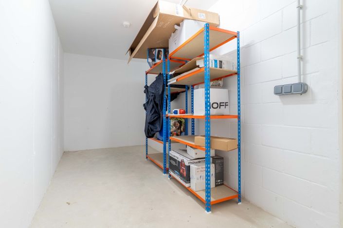 Image No.27-2 Bed Apartment for sale