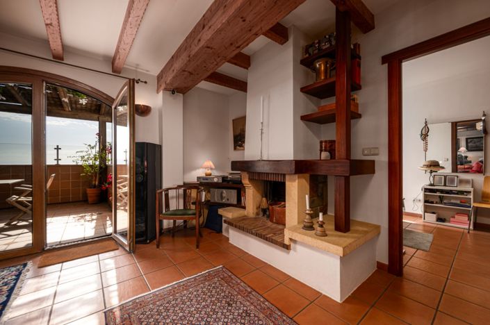 Image No.18-3 Bed Property for sale