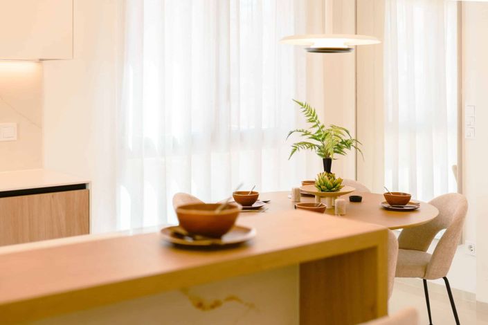 Image No.21-2 Bed Property for sale