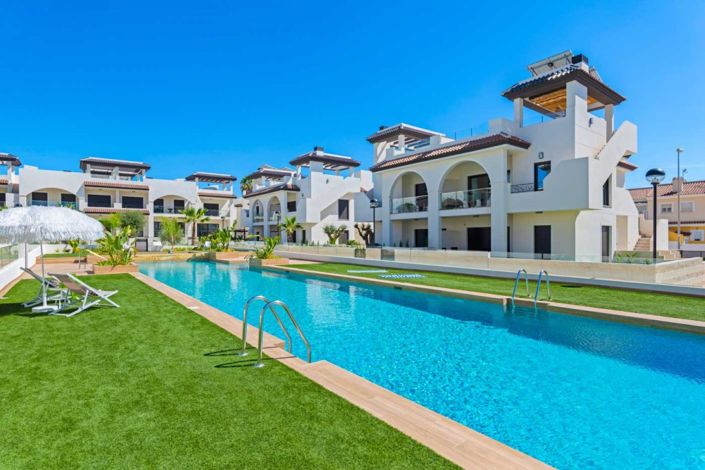 Image No.34-2 Bed Property for sale