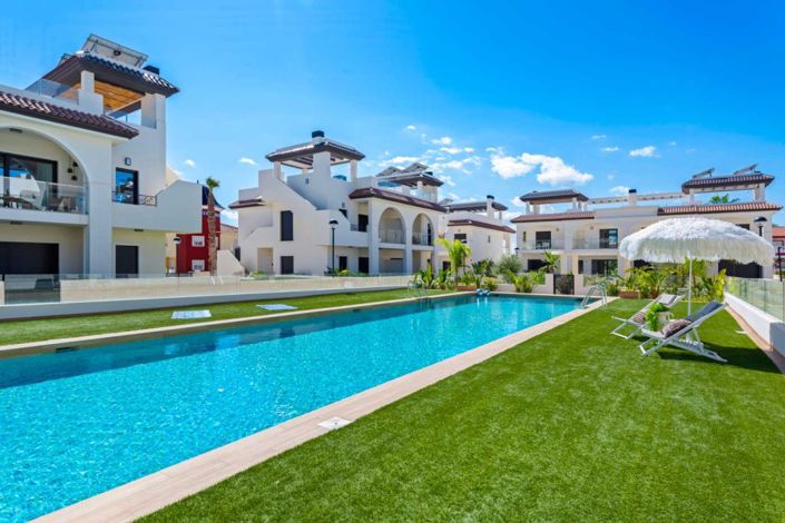 Image No.35-2 Bed Property for sale