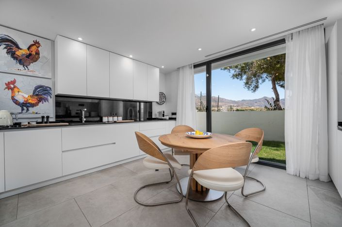 Image No.31-4 Bed Villa for sale