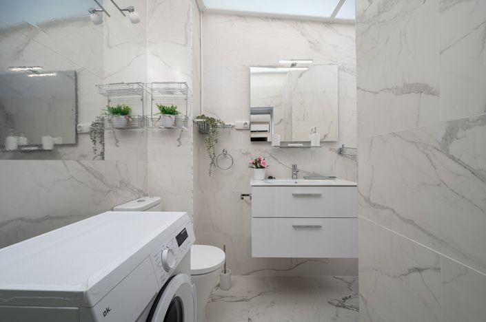 Image No.16-3 Bed Townhouse for sale