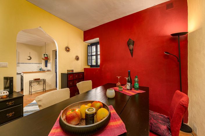 Image No.13-2 Bed Townhouse for sale