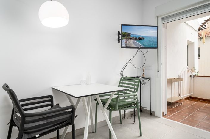 Image No.11-1 Bed Apartment for sale